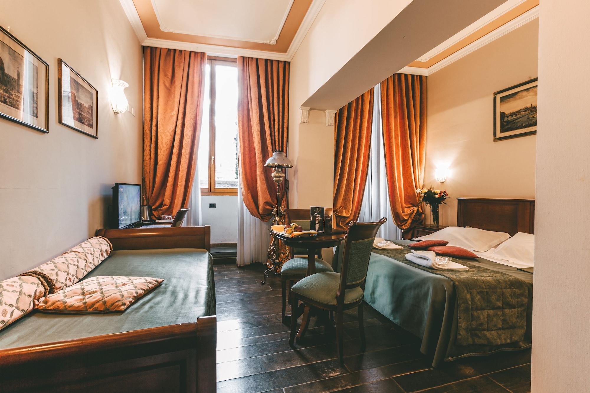 Domus Florentiae Hotel Флоренция Екстериор снимка