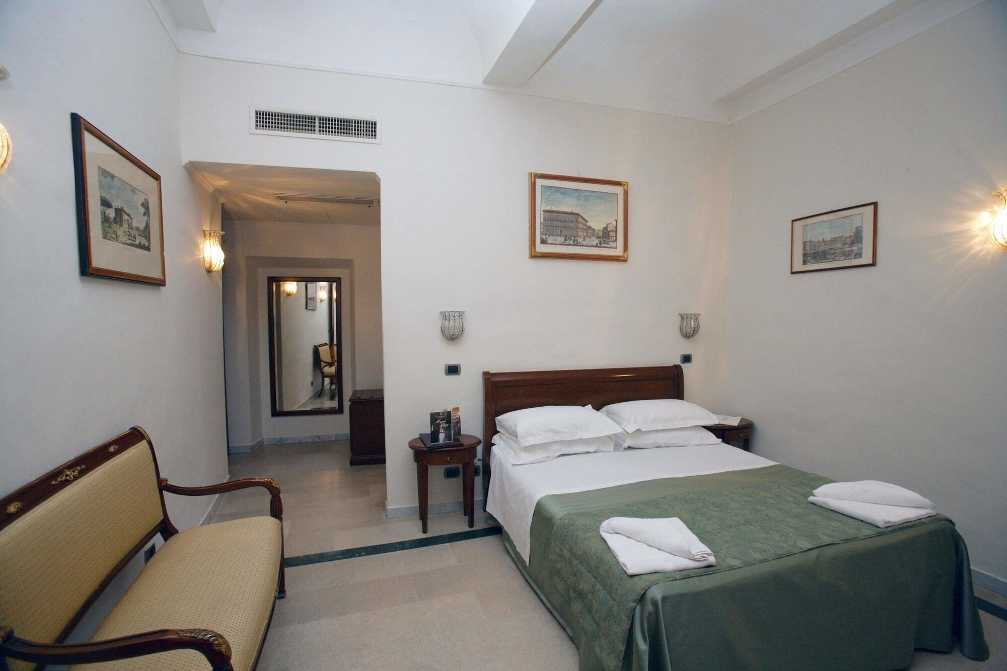 Domus Florentiae Hotel Флоренция Екстериор снимка